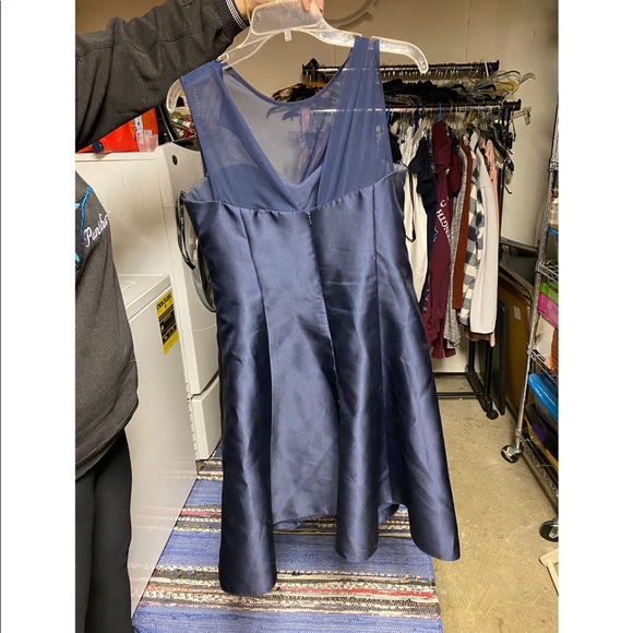 Navy blue bridesmaid dress. Size 14, worn once - Picture 2 of 4